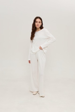 Біла піжама 39463946 купить