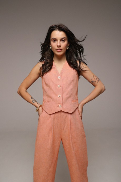 Помаранчевий жилет 38653865 купить