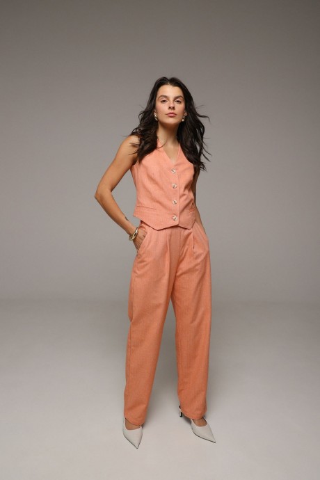 Помаранчевий жилет 38653865 купить