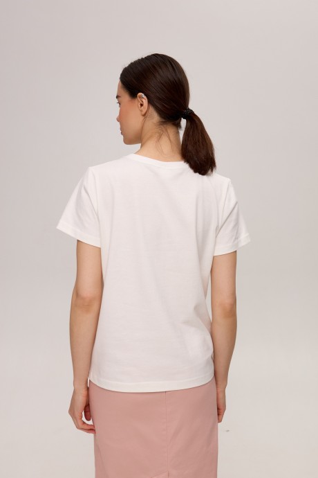 Біла футболка 39563956 купить