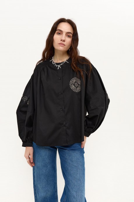 Чорна блуза з вишивкою 38213821 купить