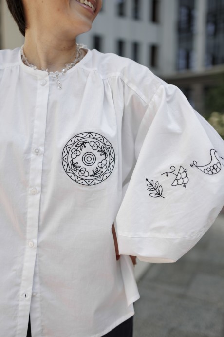 Блуза з вишивкою 38193819 купить