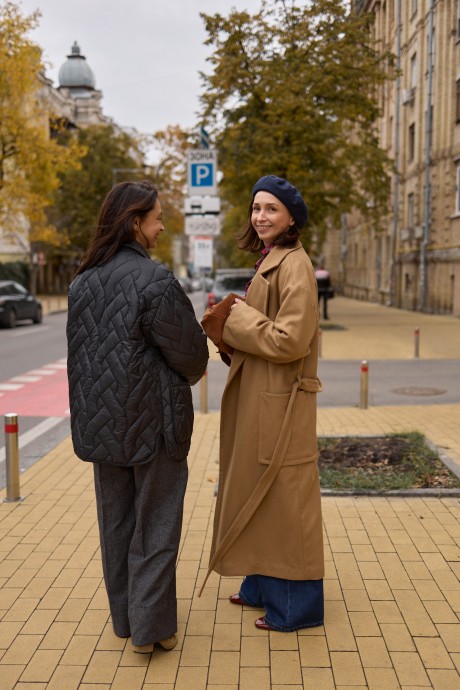 Бежеве пальто 40504050 купить