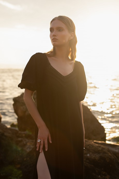 Чорна сукня міді з мереживом 32223222 купить